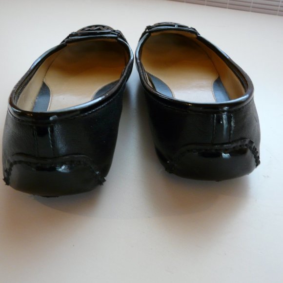 Michael Kors Ladies Flats - 6.5 - Picture 5 of 8